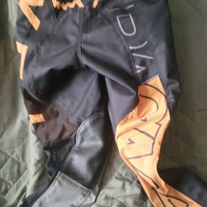 Fox kids motorcycle pants size 22Y